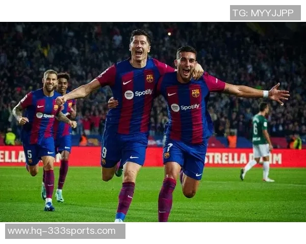 罗马与巴塞罗那欧冠杯巅峰对决历史回顾与精彩瞬间分析